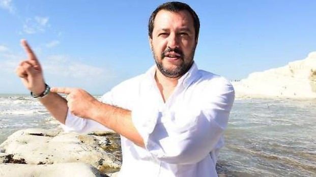 Salvini: «Presto sarò a Cosenza»