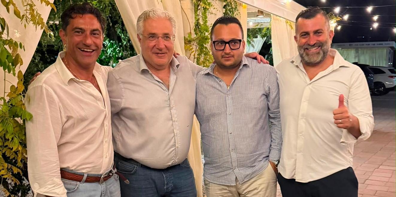 Murone: «Non accetto lezioni da chi tradisce il mandato elettorale». Furgiuele: «Da che pulpito viene la predica»