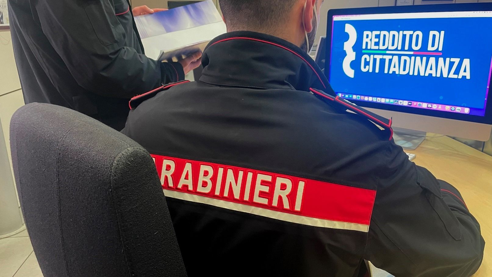 Furbetti del reddito di cittadinanza, 22 persone “beccate” nel Reggino