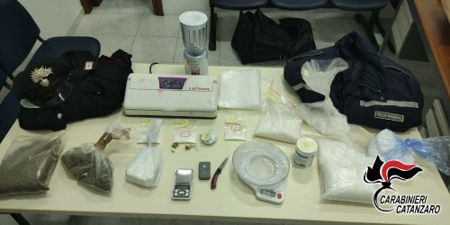 cocaina-marijuana-catanzaro