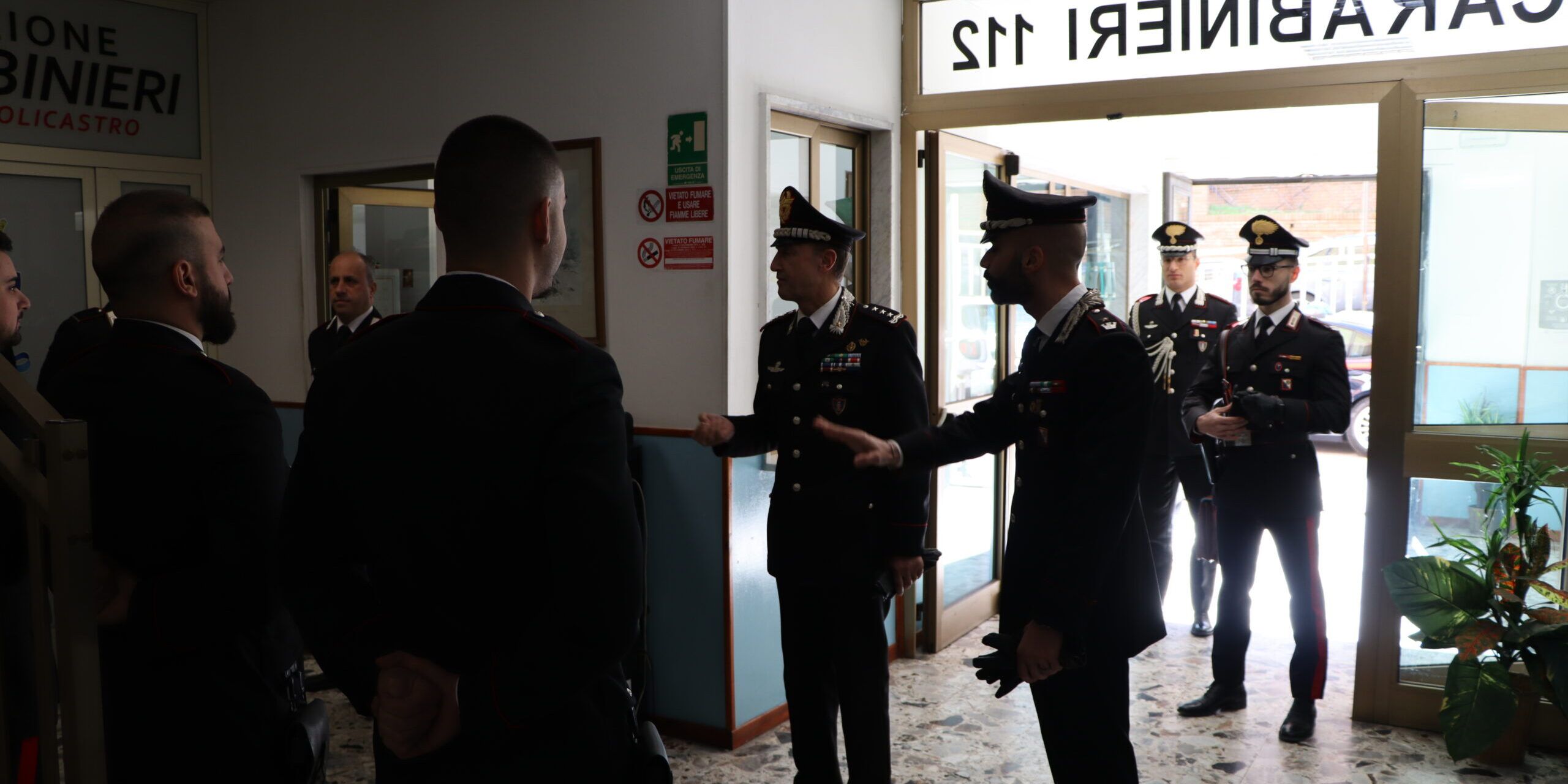 Carabinieri, visita del comandante Culqualber Galletta alla compagnia di Petilia Policastro