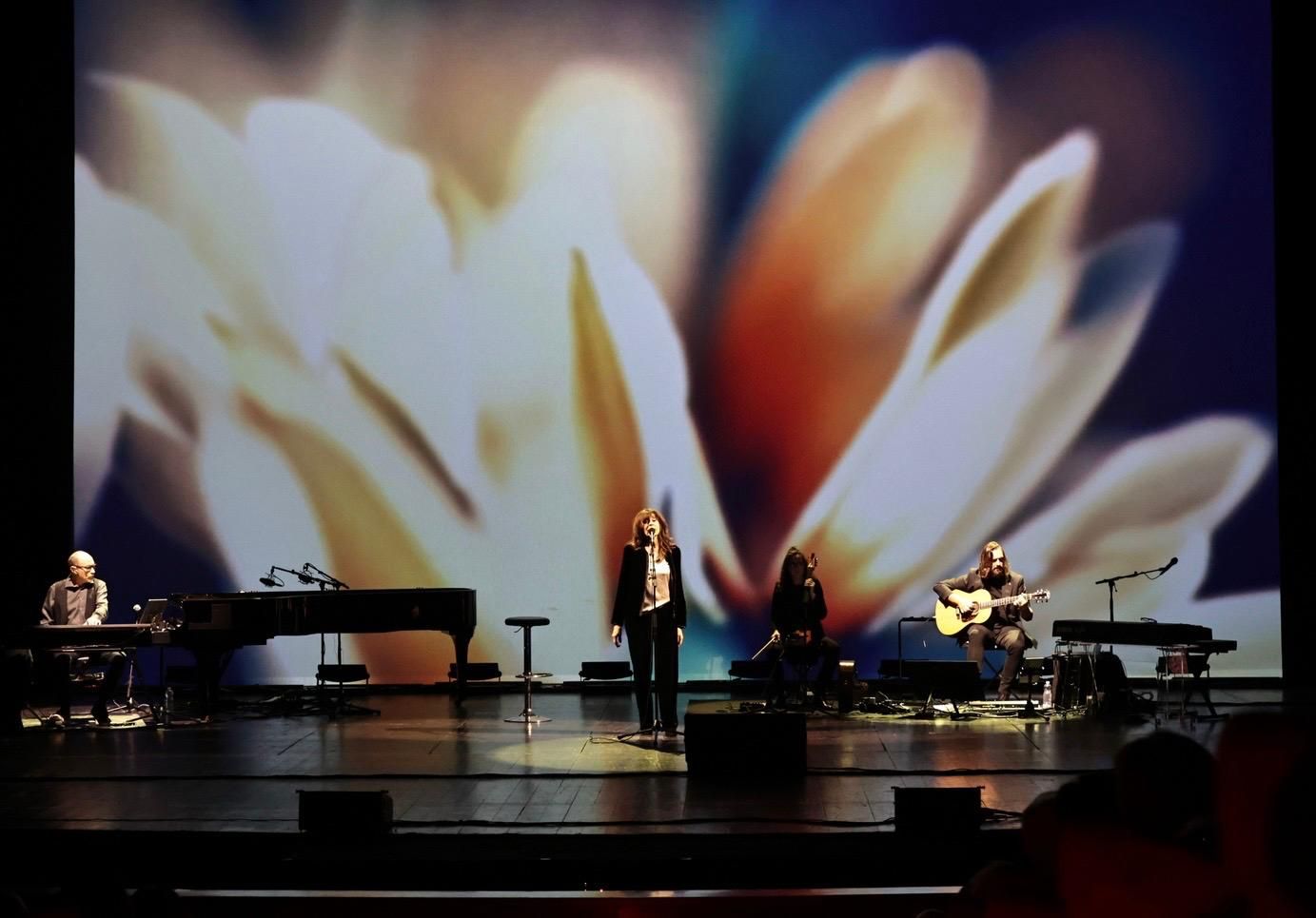 La voce senza tempo di Alice incanta al Festival d’Autunno