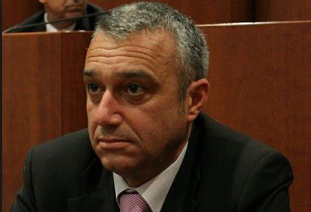 ROBIN HOOD | Salerno passa ai domiciliari