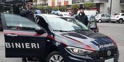 Prelevano al bancomat e vengono aggrediti e derubati, fermato un uomo a Cosenza