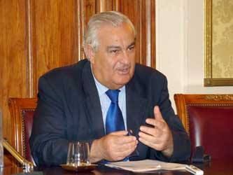 Reggio Calabria, Chizzoniti: «L'arte dell' “annacarsi” degli uffici comunali»