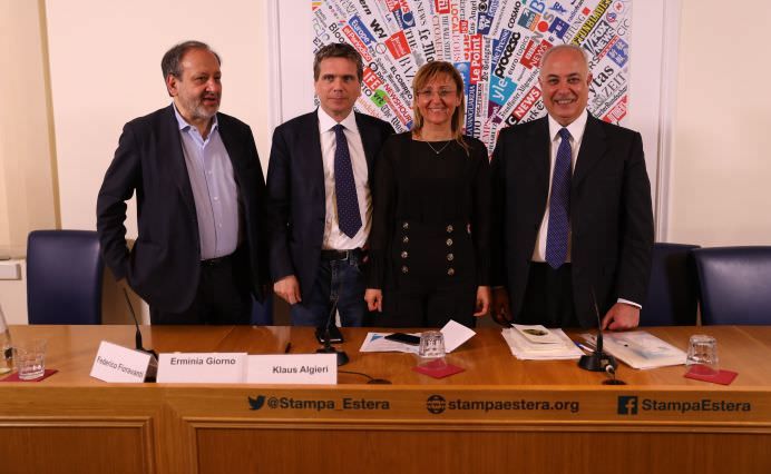 Giornalismo, Algieri presenta il premio "Terre di Calabria"