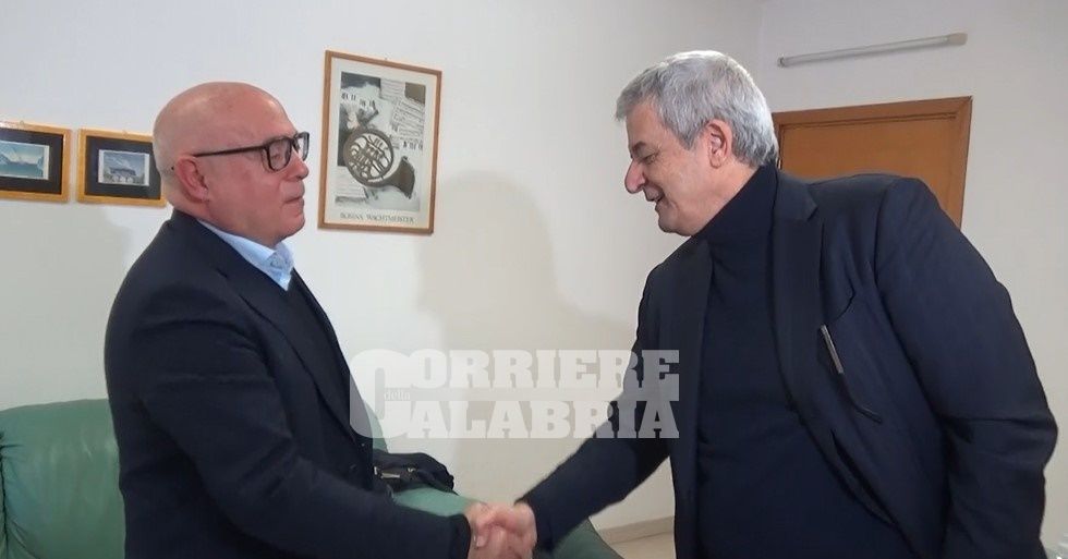 Ao Cosenza, De Salazar si presenta. «Entro un mese la nuova vision dell’azienda» – VIDEO