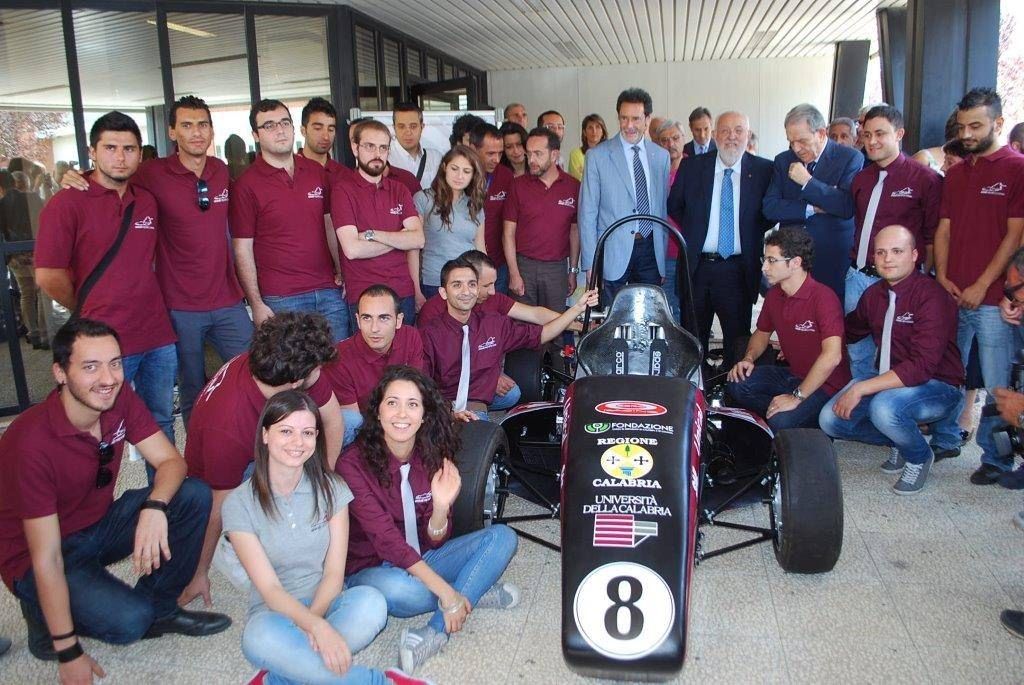 Unical, auto da corsa pronta al debutto
