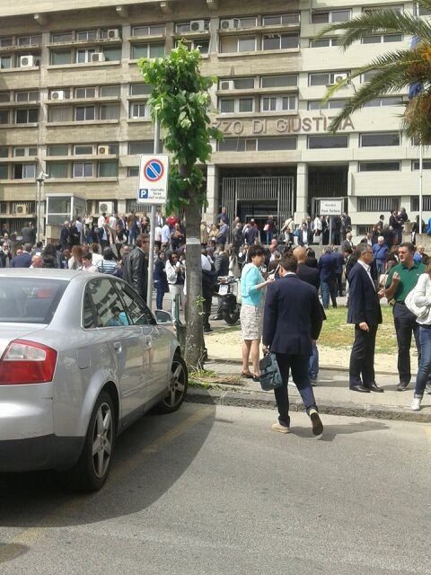 Cosenza, (falso) allarme bomba al Tribunale