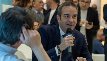 Occhiuto al Salone del Libro: «Stiamo pensando di creare biblioteche di comunità nei borghi calabresi»