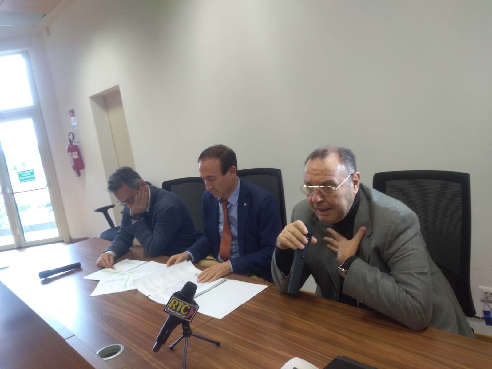 Cotticelli: «Santelli una gran persona, non ci saranno contrapposizioni»