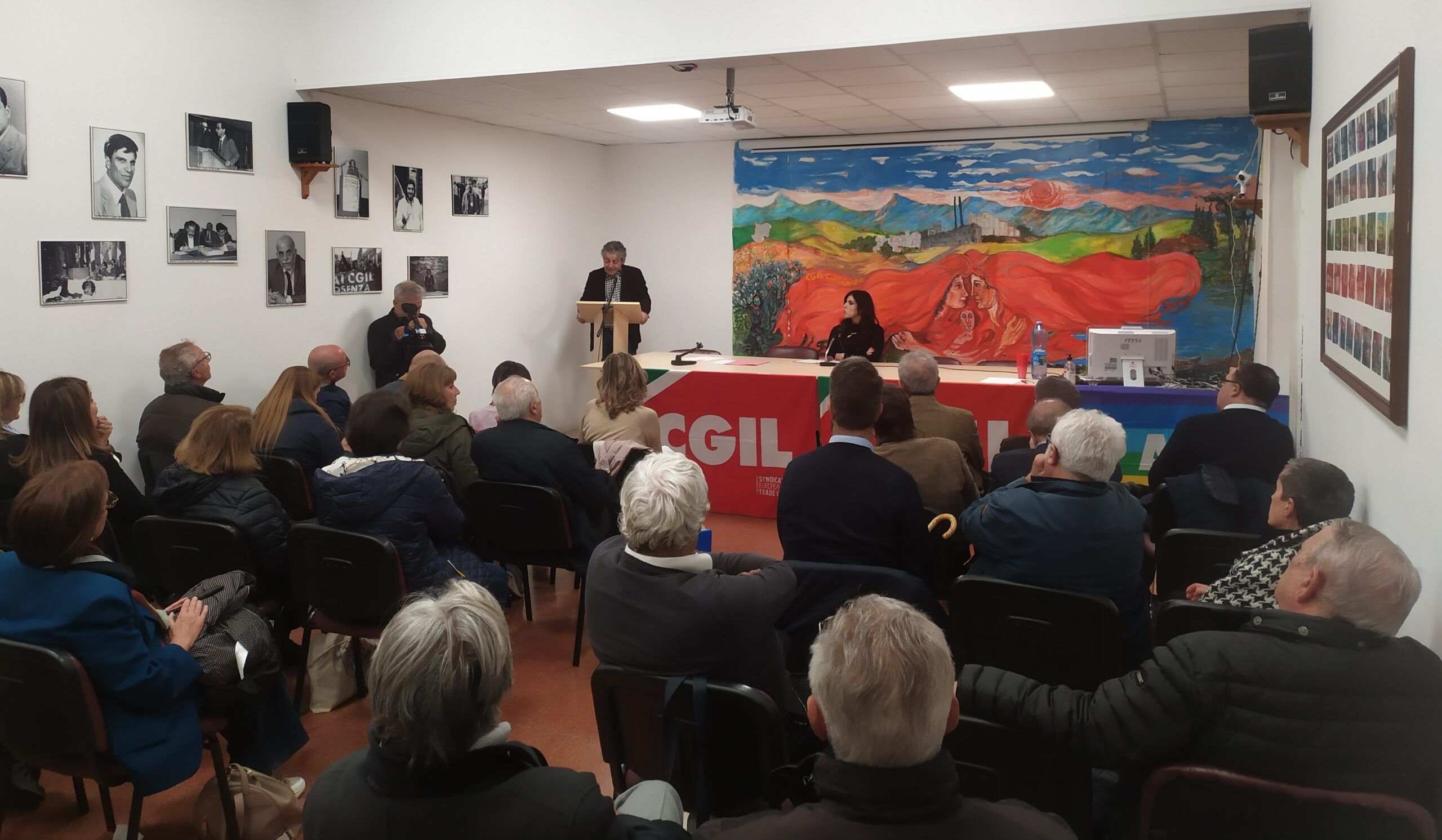 Referendum città unica, il rebus quorum e i dubbi sul doppio quesito