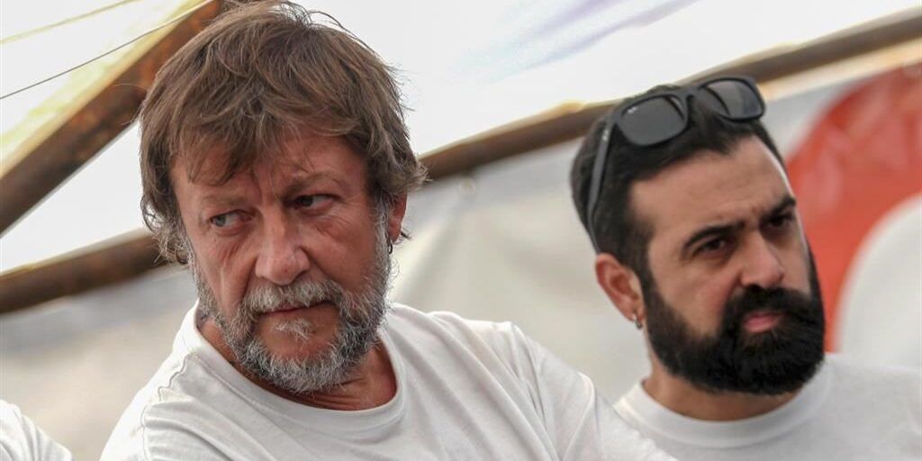 Monsignor Checchinato e Mimmo Lucano all’Unical per Luca Casarini