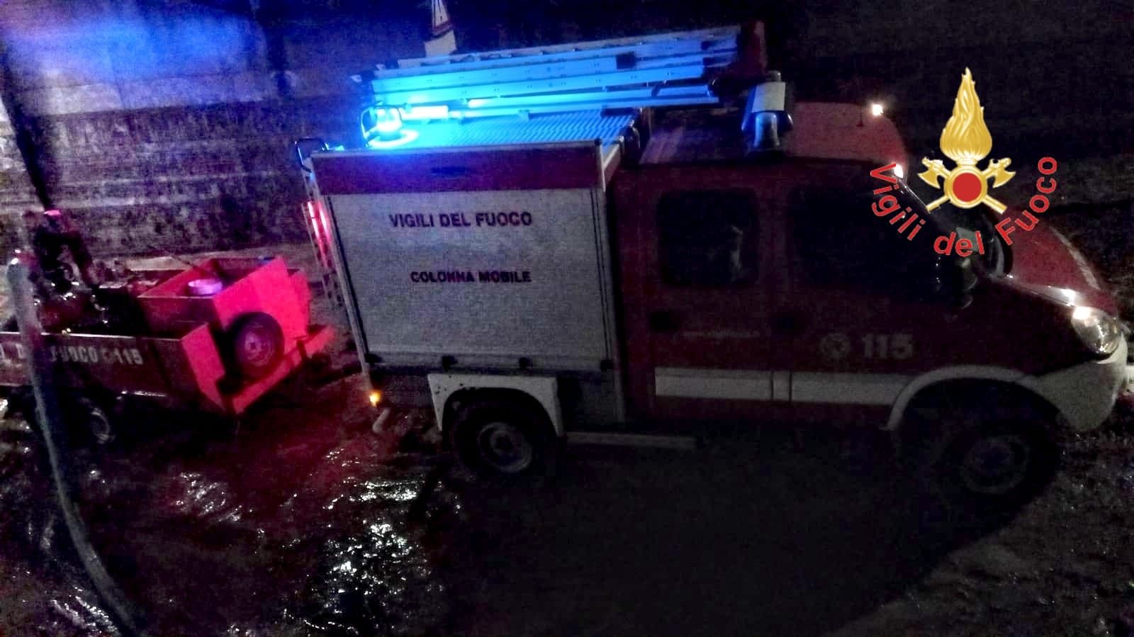 Maltempo nella costa ionica catanzarese, oltre 20 interventi dei vigili del fuoco – VIDEO