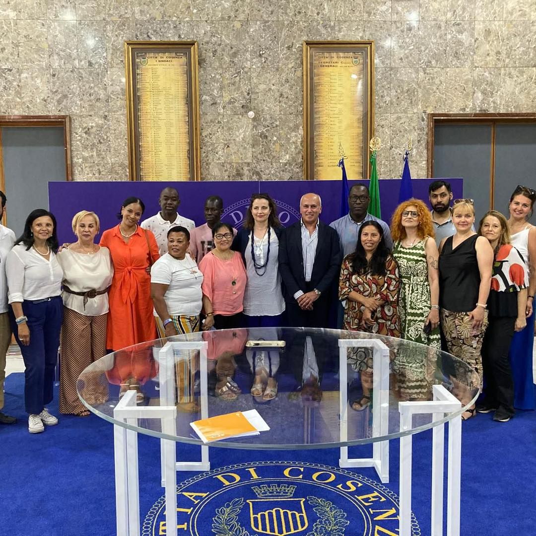 Cosenza, mediatori culturali e linguistici affiancheranno i dipendenti degli uffici demografici