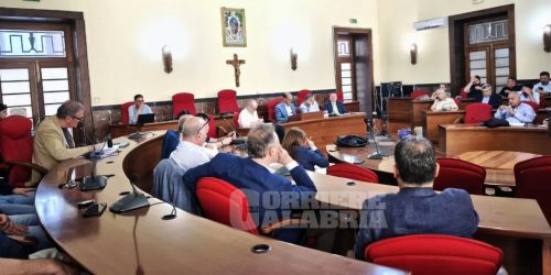 conferenza sindaci vibo sanità