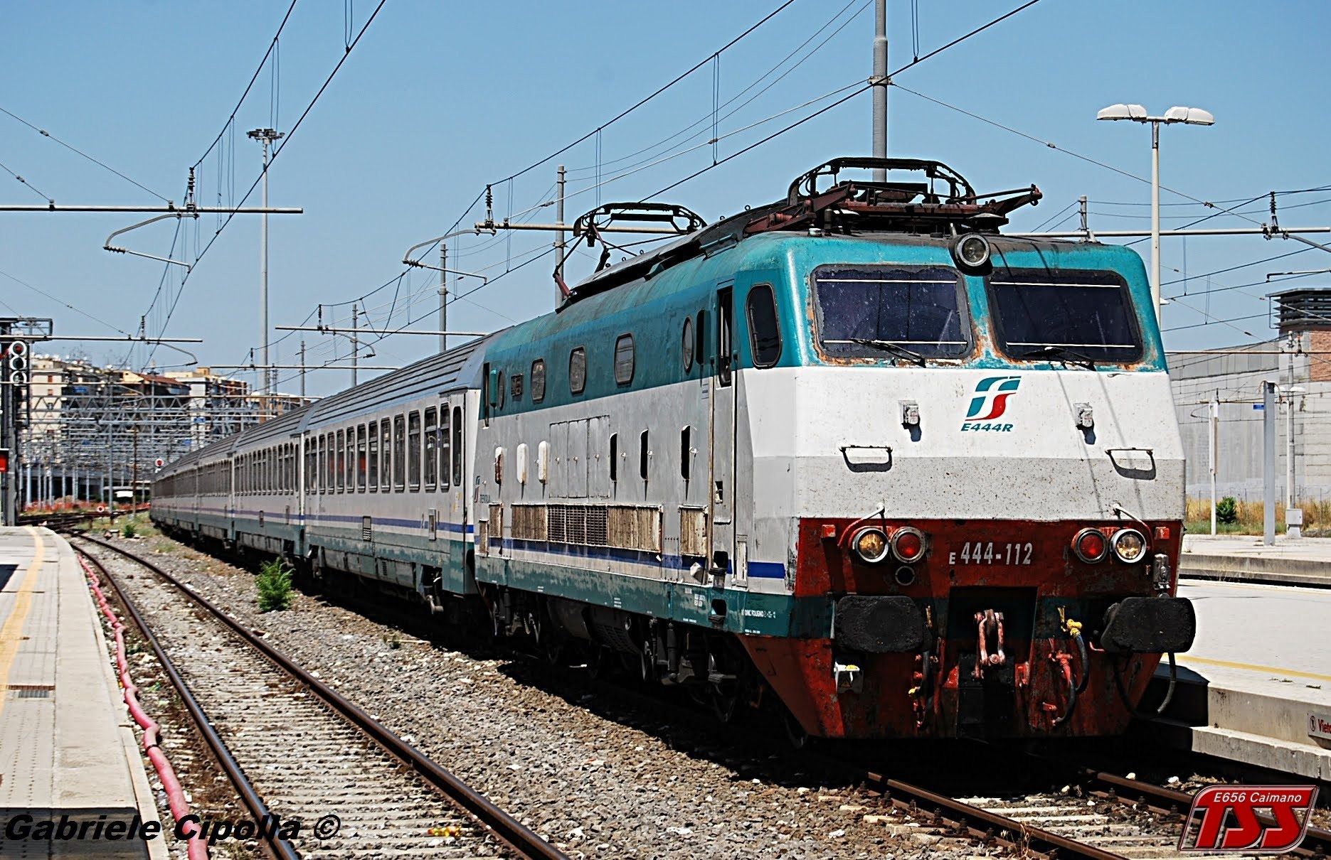Atti osceni in treno, deferito 41enne