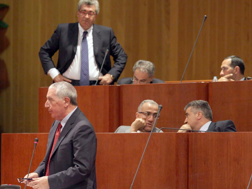 Il gruppo Pd: primarie subito e alle urne a giugno