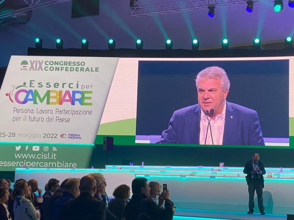 Luigi Sbarra rieletto segretario generale della Cisl