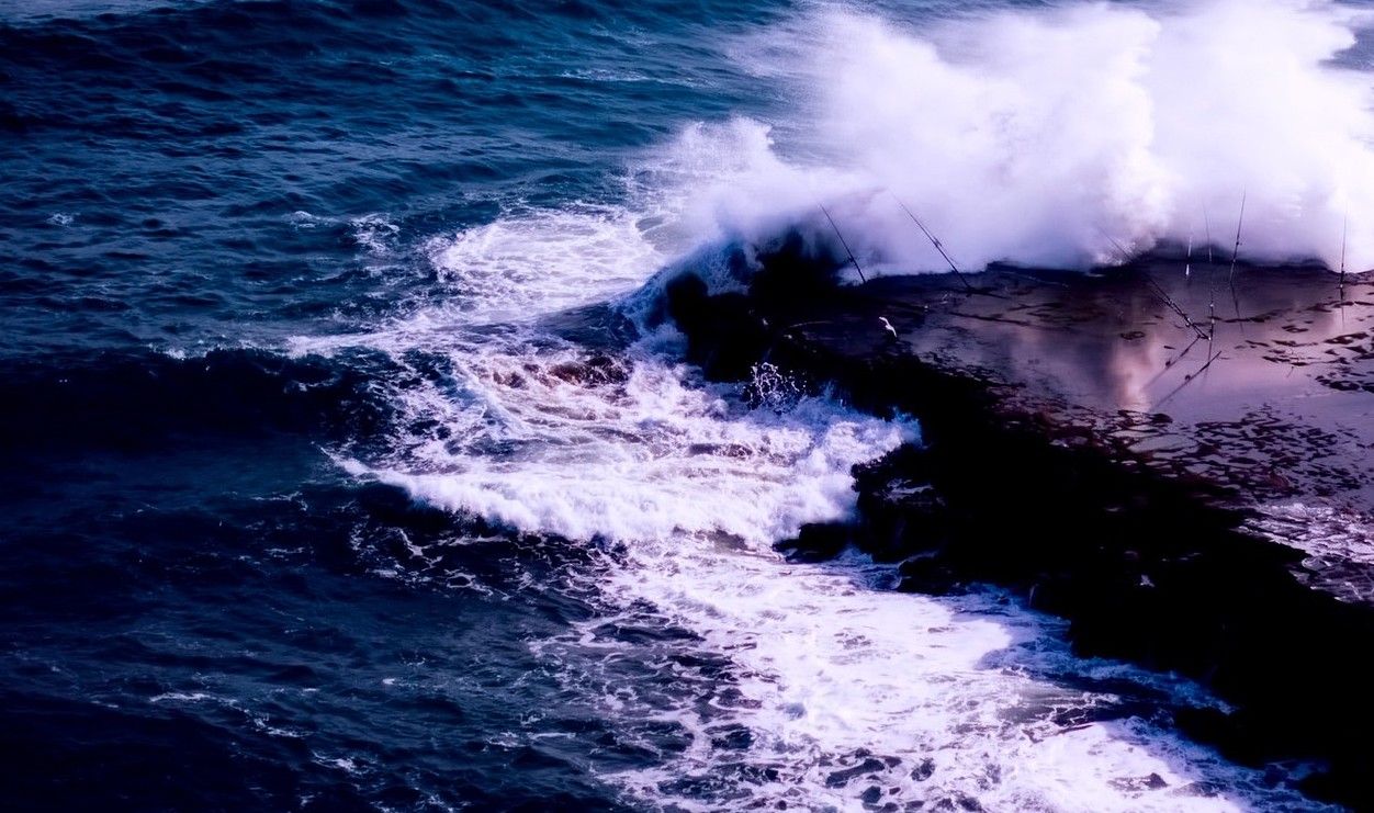Maltempo, chiusi i porti di Cirò Marina e Le Castella
