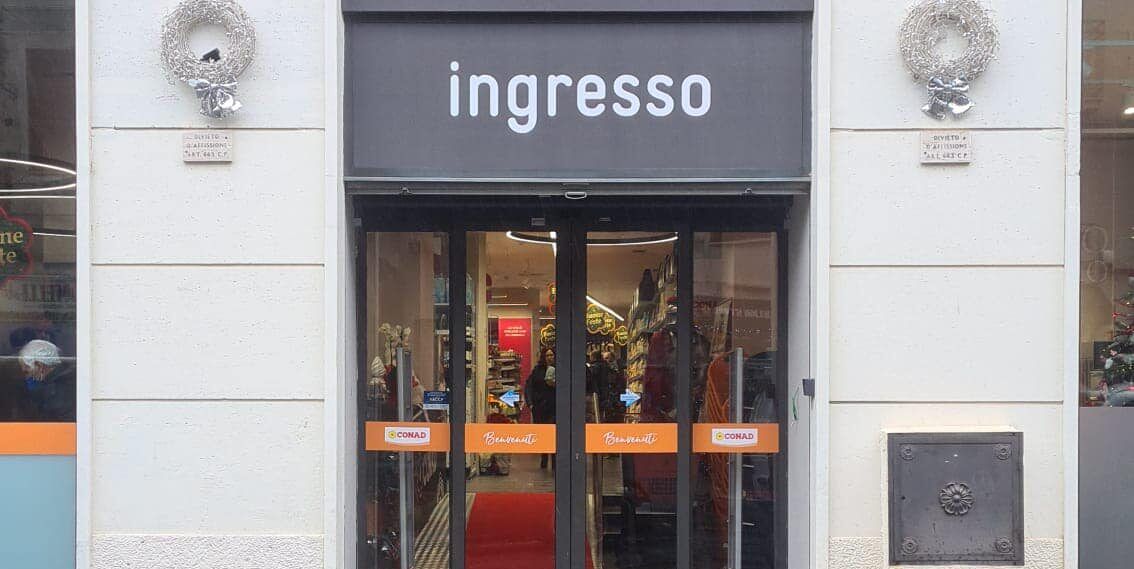 Catanzaro, il Comune chiude supermercato. Il titolare: indegna persecuzione