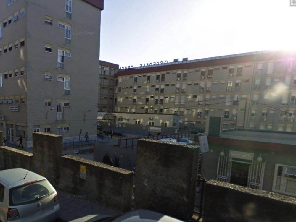 Picchiato dal figlio, muore dopo un mese