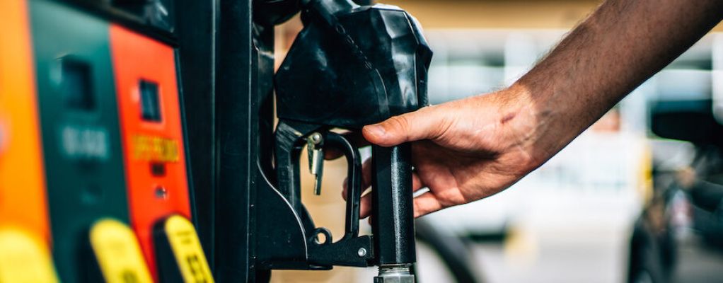 Diesel sempre più caro: in autostrada il servito vola sopra i 2,6