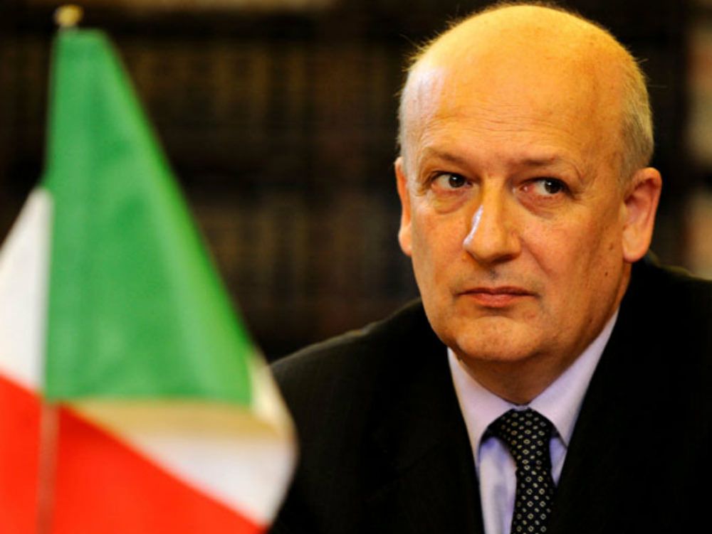 La replica di Bondi: «Scopelliti abbia rispetto per le persone»