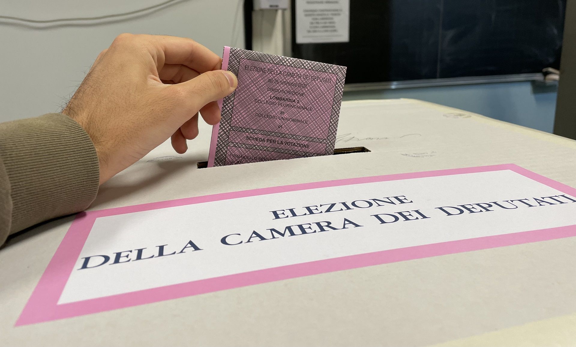 Schede bianche nel seggio di Cosenza, Baldino: «Si faccia chiarezza»