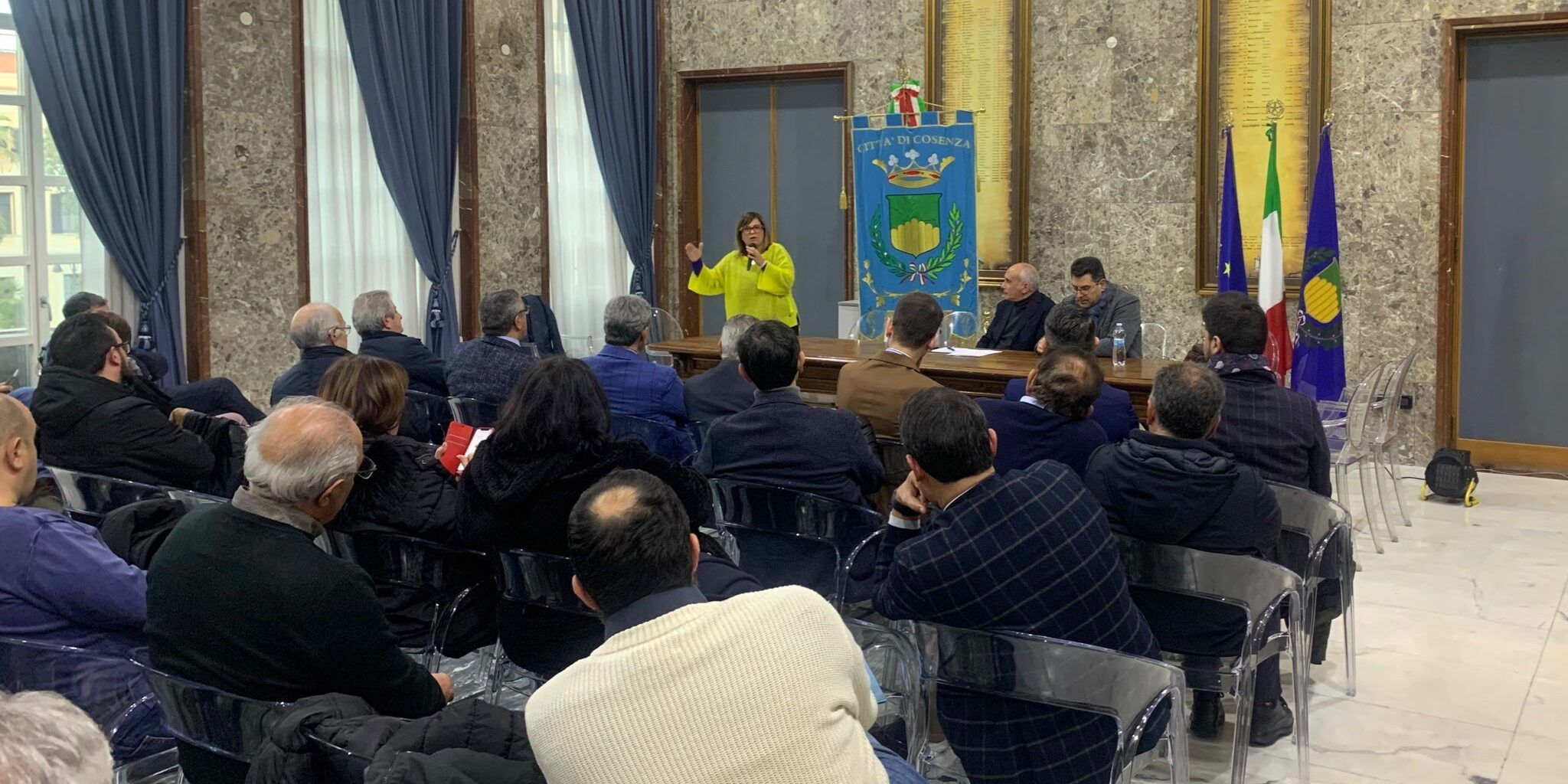 Servizio idrico integrato, a Cosenza riunione dei sindaci della provincia. «L’acqua non è un tema ideologico»
