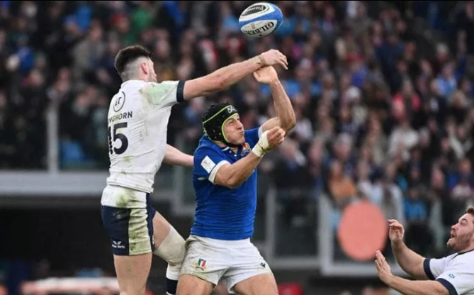 Rugby, Italia batte Scozia: prima vittoria al Sei Nazioni