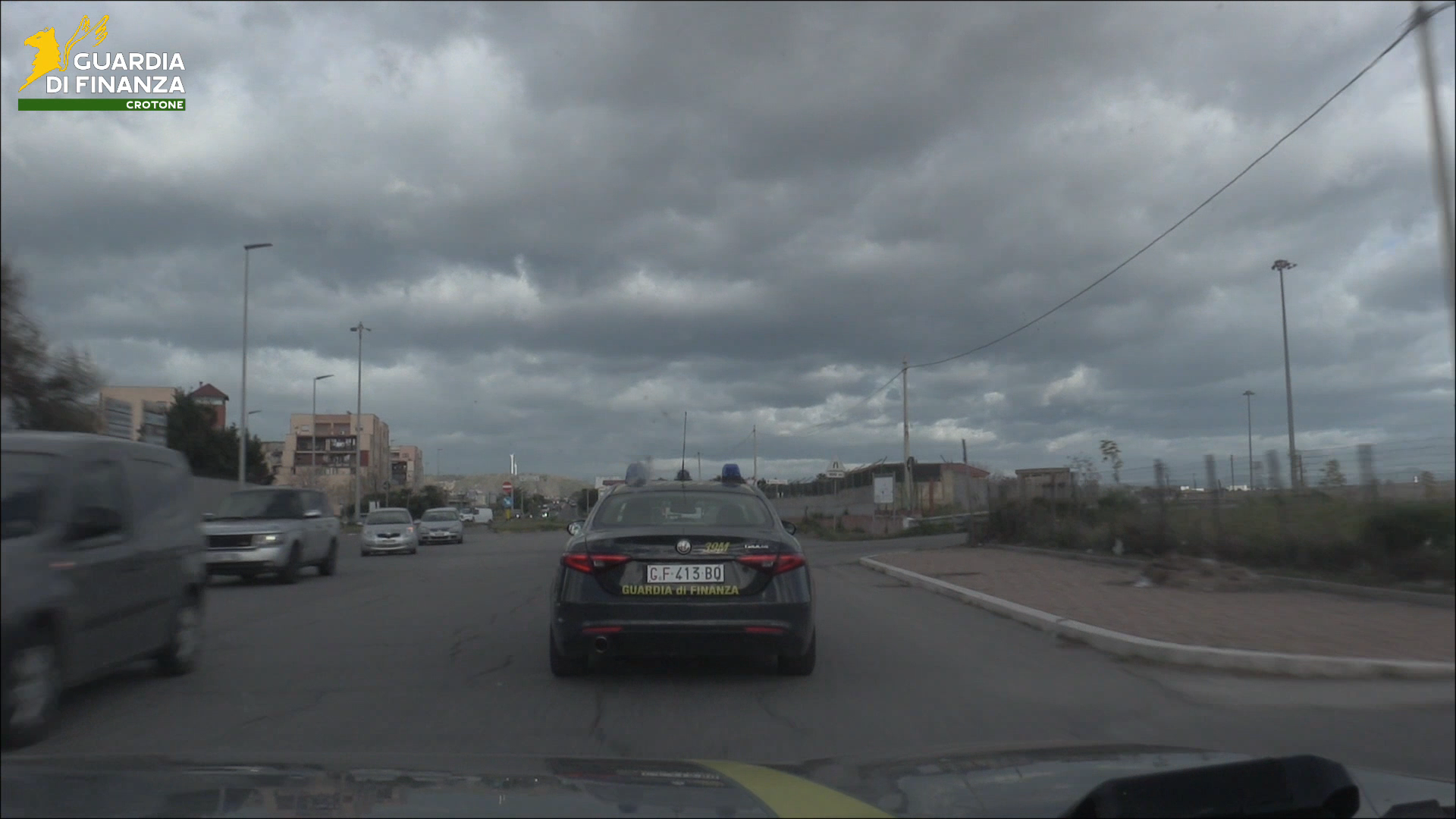 Bancarotta fraudolenta e autoriciclaggio, 16 indagati a Crotone. Sequestri per 4,5 milioni di euro – VIDEO