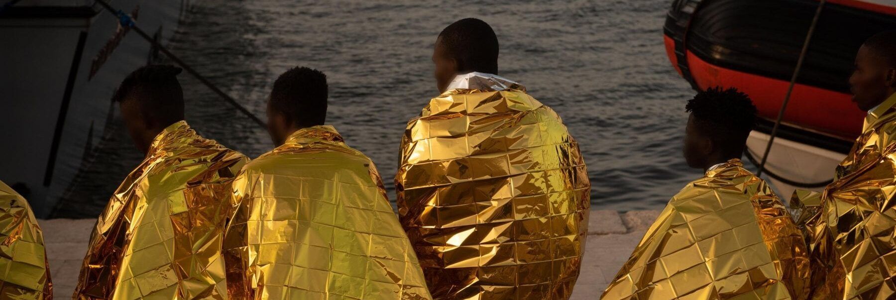 Emergenza continua a Lampedusa, oltre mille migranti in un giorno