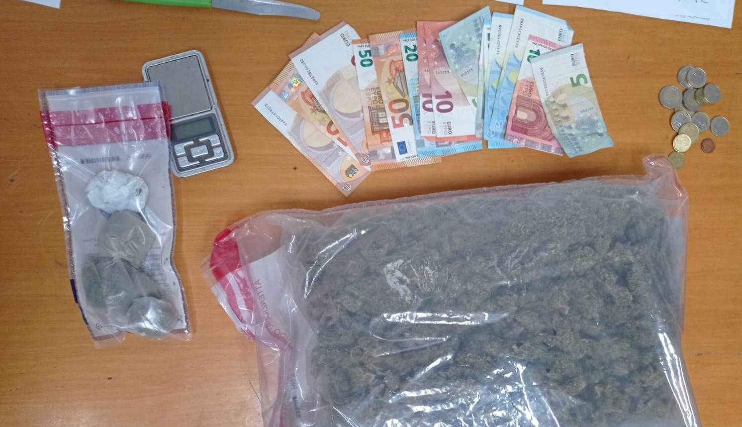 Reggio Calabria, deteneva 900 grammi di marijuana: arrestato 42enne