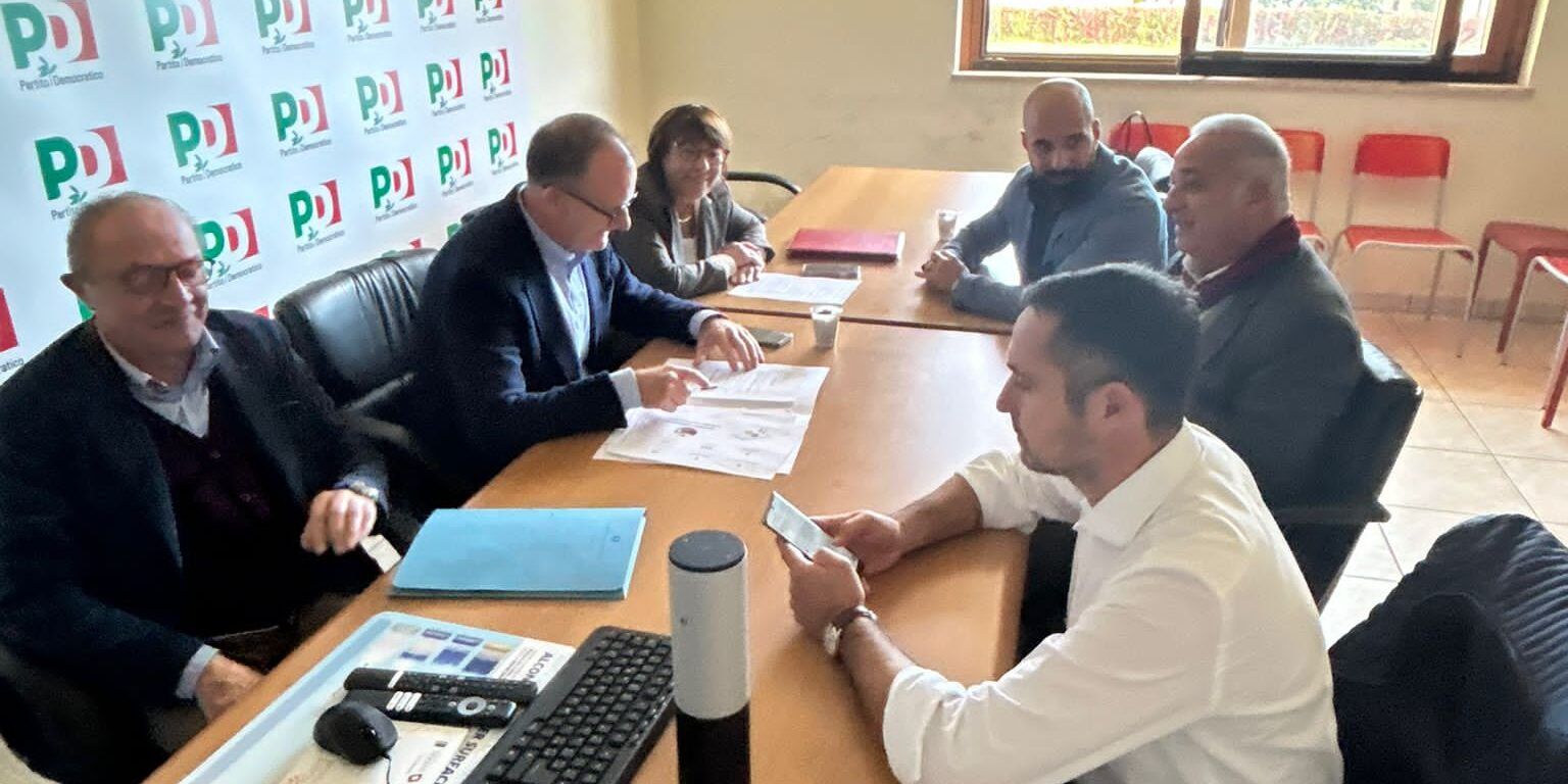 Statale 106 e alta velocità, il Pd: «Si convochino i vertici di Anas e Rfi»