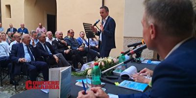 La sfida della Calabria alla mala depurazione, Occhiuto e Ferro: «Ottimi risultati, ma c’è tanto da fare»