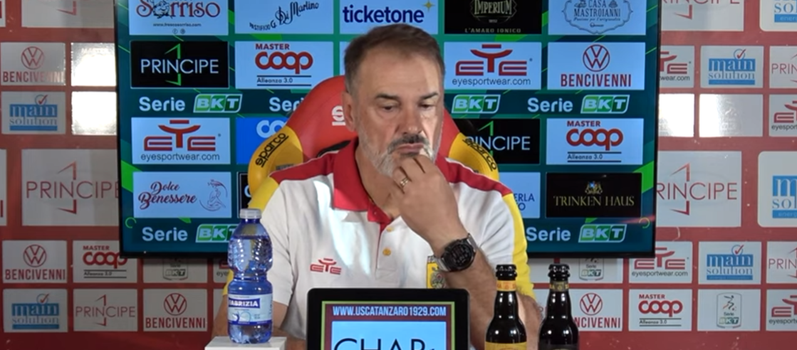 Catanzaro, il caso Vivarini si complica. Possibile la strada del Collegio arbitrale