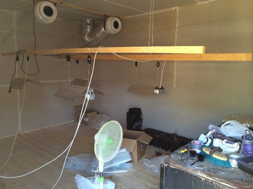 Reggio, scoperto il "laboratorio della droga"