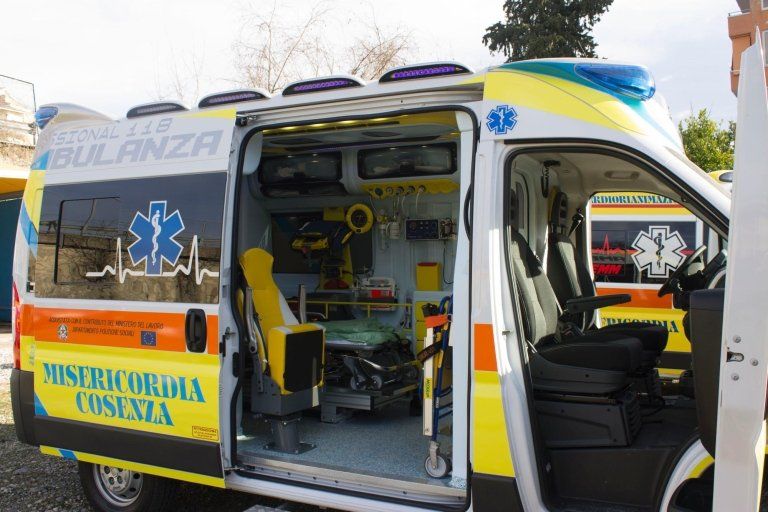 Cosenza capitale del volontariato, sabato check up medici gratuiti in piazza dei Bruzi