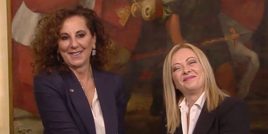 Meloni e Ferro nel mirino dell’odio social: «Auguri di cancro, gesto disumano»