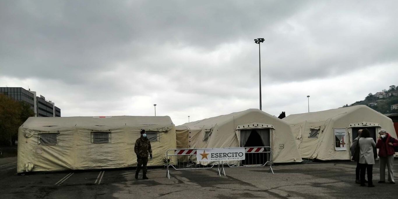 Cosenza, da lunedì operativo il nuovo centro vaccinale della Difesa