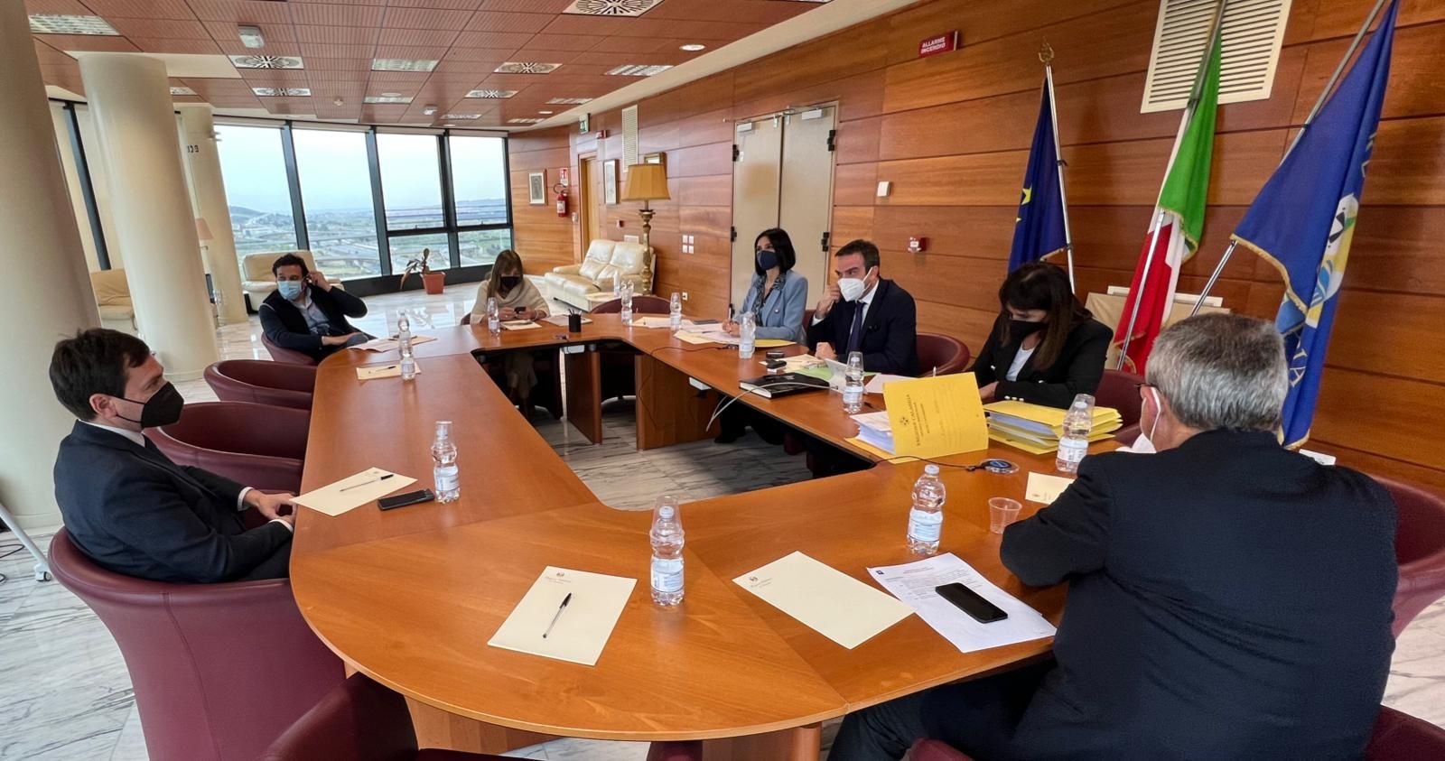 Occhiuto “presenta” il nuovo Por: «Alla Calabria più di tre miliardi»