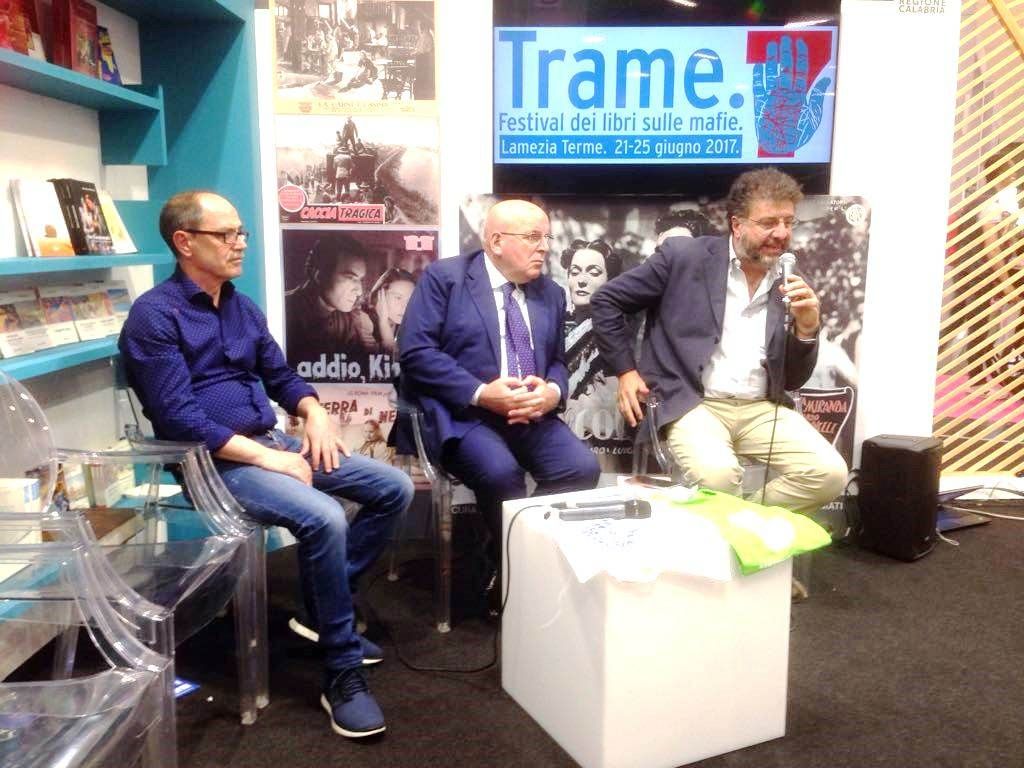 Trame 7 si presenta al Salone del Libro