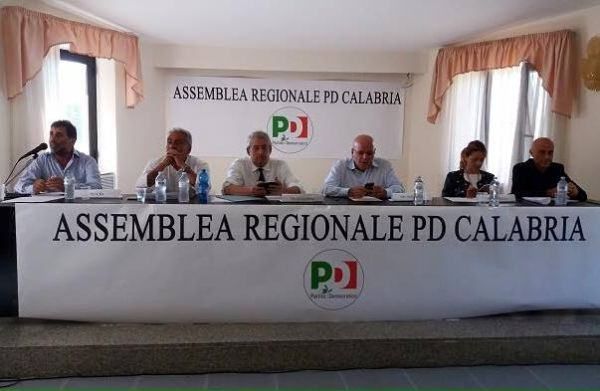 Fondi teatro, Pd: inaudito attacco a Oliverio