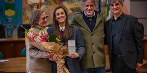 Francesca Petrolo con i genitori e Mimmo Frammartino