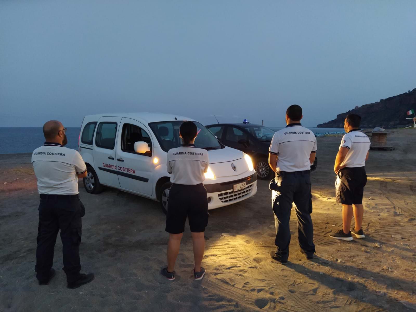 Operazione “Mare sicuro” a Cetraro, sequestrate oltre 150 attrezzature da spiaggia