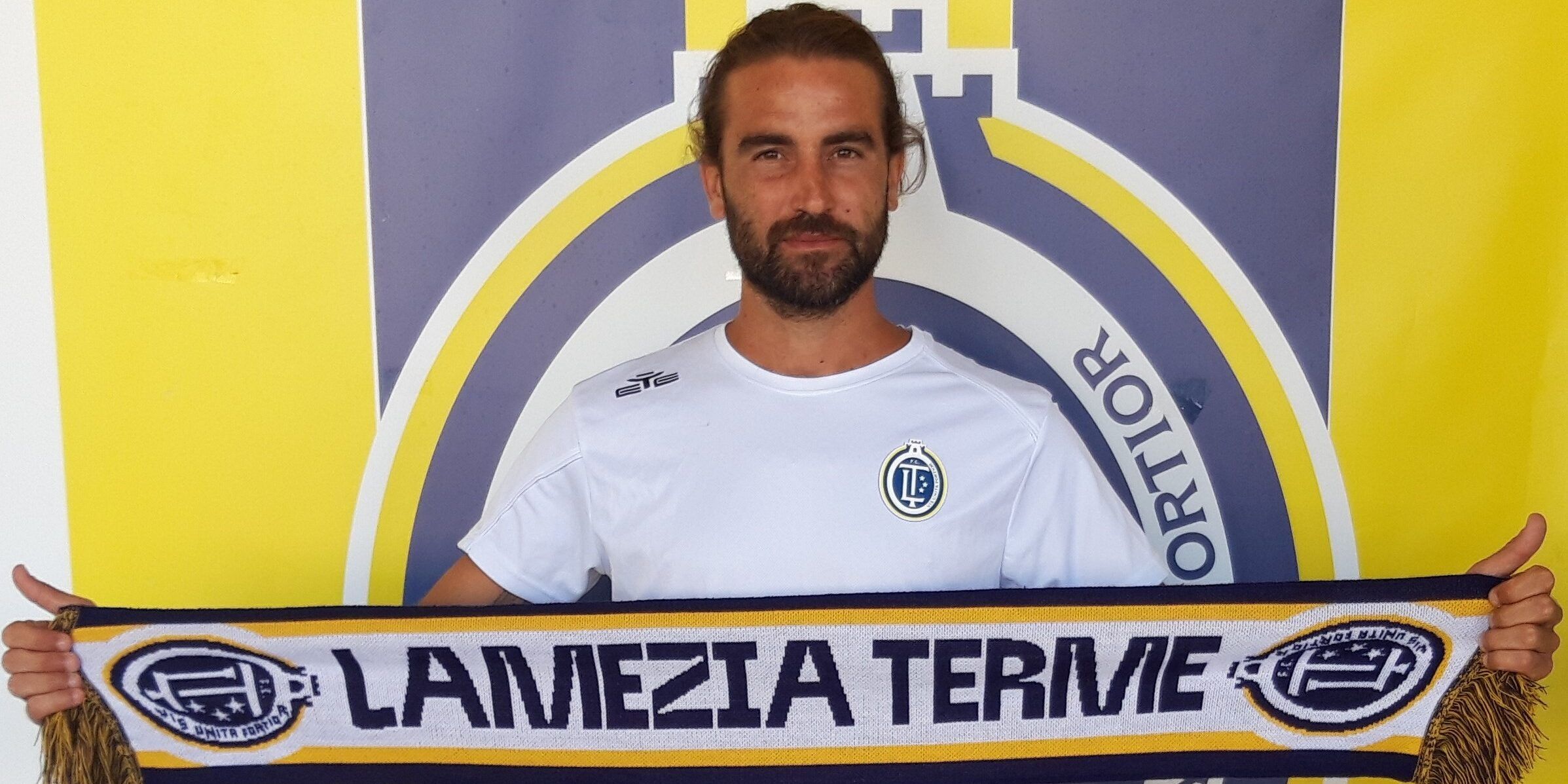 L’attaccante Paolo Carbonaro è un nuovo calciatore dell’Fc Lamezia