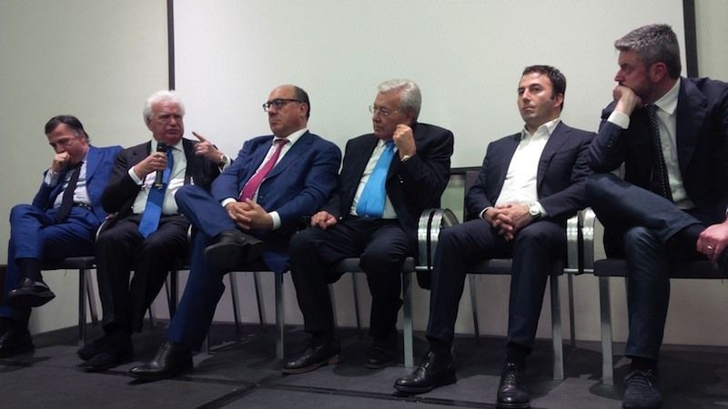 Il Partito della nazione va in scena a Cosenza (con Verdini e Lotti)