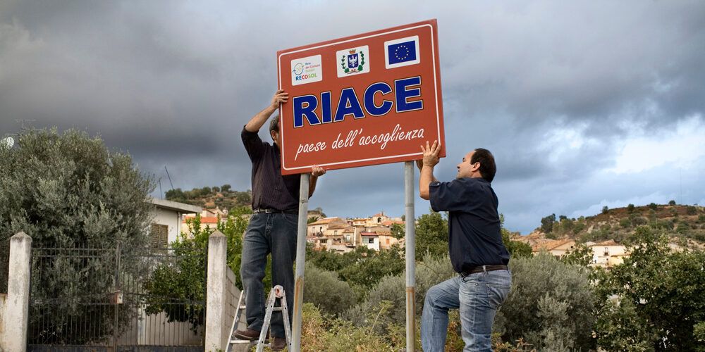 Monteleone di Puglia, la nuova Riace. Il reportage di “Famiglia Cristiana”