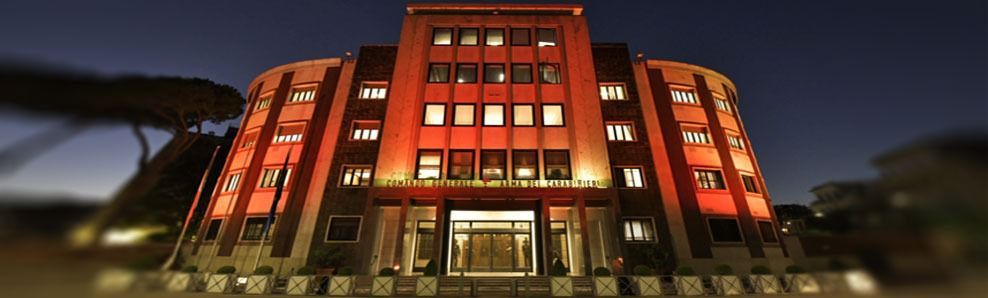 Donne vittime di violenza, colorate di arancione le caserme che ospitano “una stanza tutta per sé”